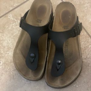 Birkenstock Gizeh sandals